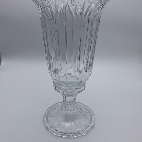 Vintage Imperial Makayla 12" Cleo Hurricane 24% Lead Crystal Candle Holder 2pcs. - Picture 13 of 16